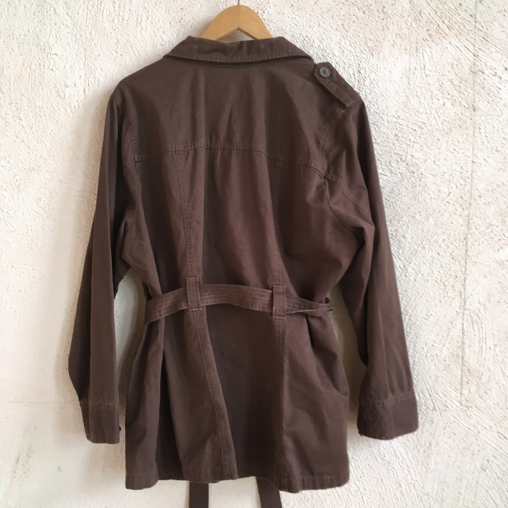 FRENCH CUFF BROWN TRENCH COAT - Picture 3 of 3
